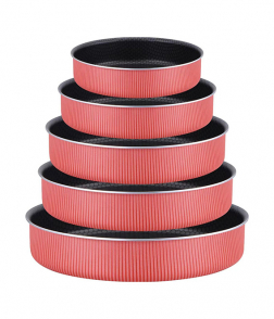 صواني مقاسات مختلفة