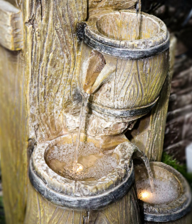 نافورة اربعة براميل 28×28×60 سم 