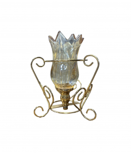 شمعدان معدن لون ذهبي