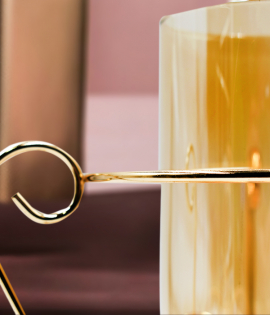 حامل شمع ذهبي  حامل شمع ذهبي